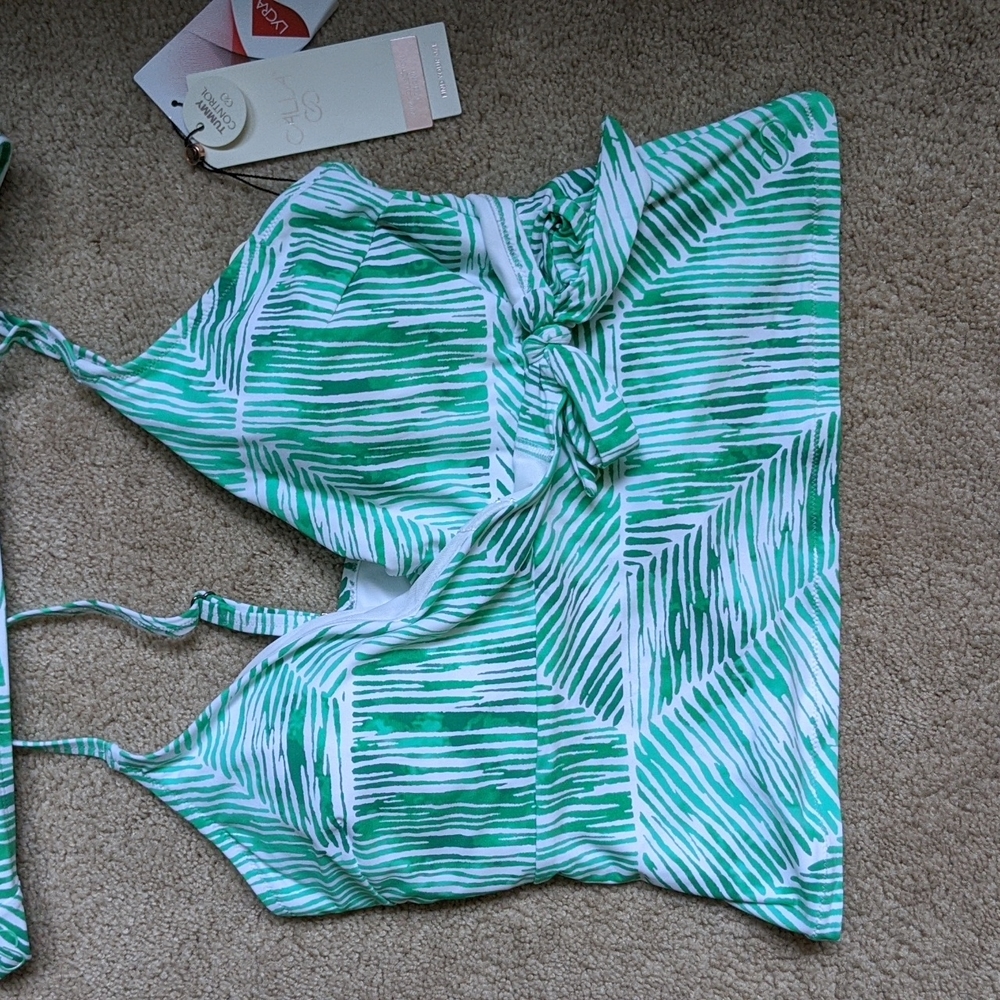 Calia size medium bathing suit top